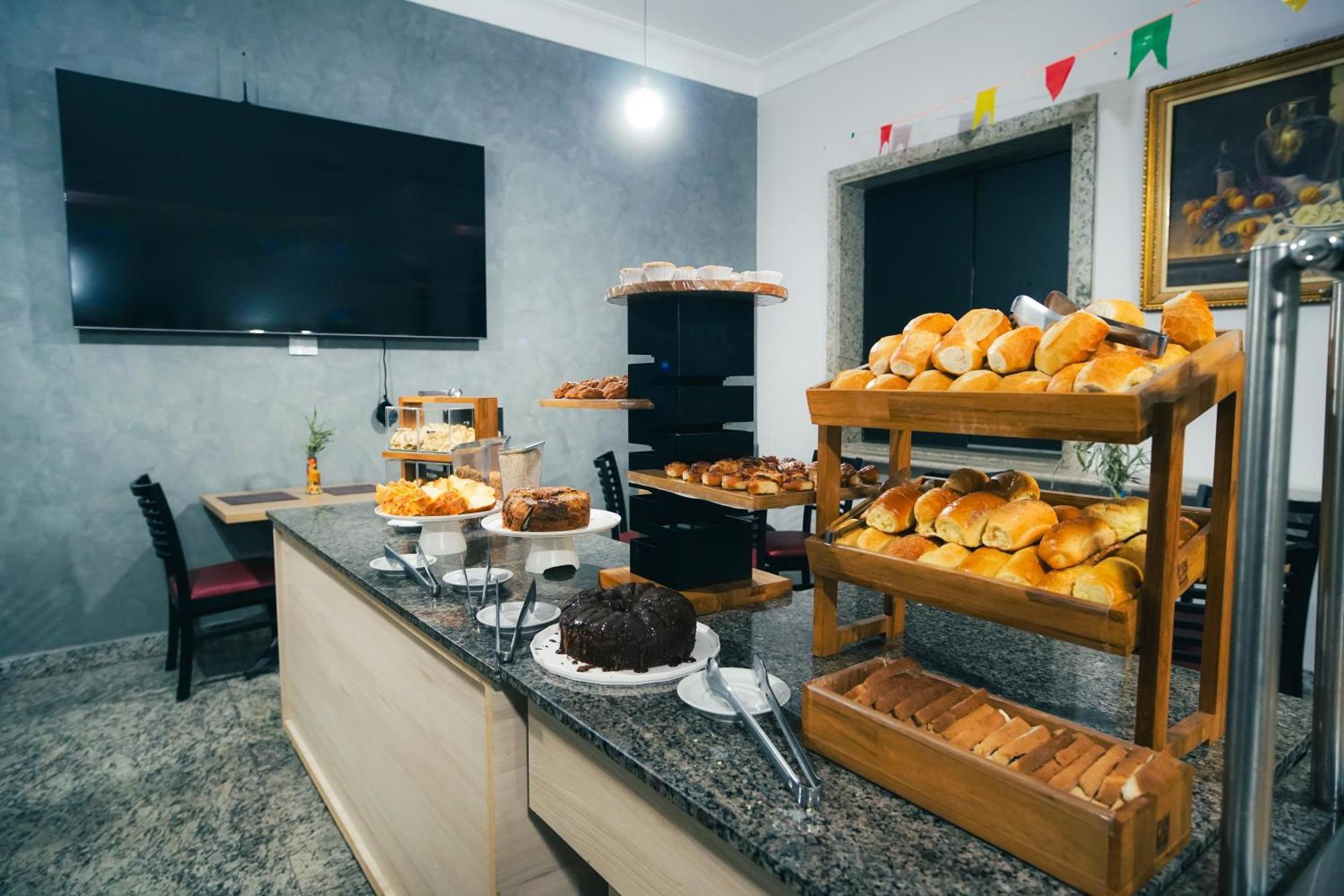Hotel Euro Suite Pocos De Caldas By Nacional Inn 外观 照片